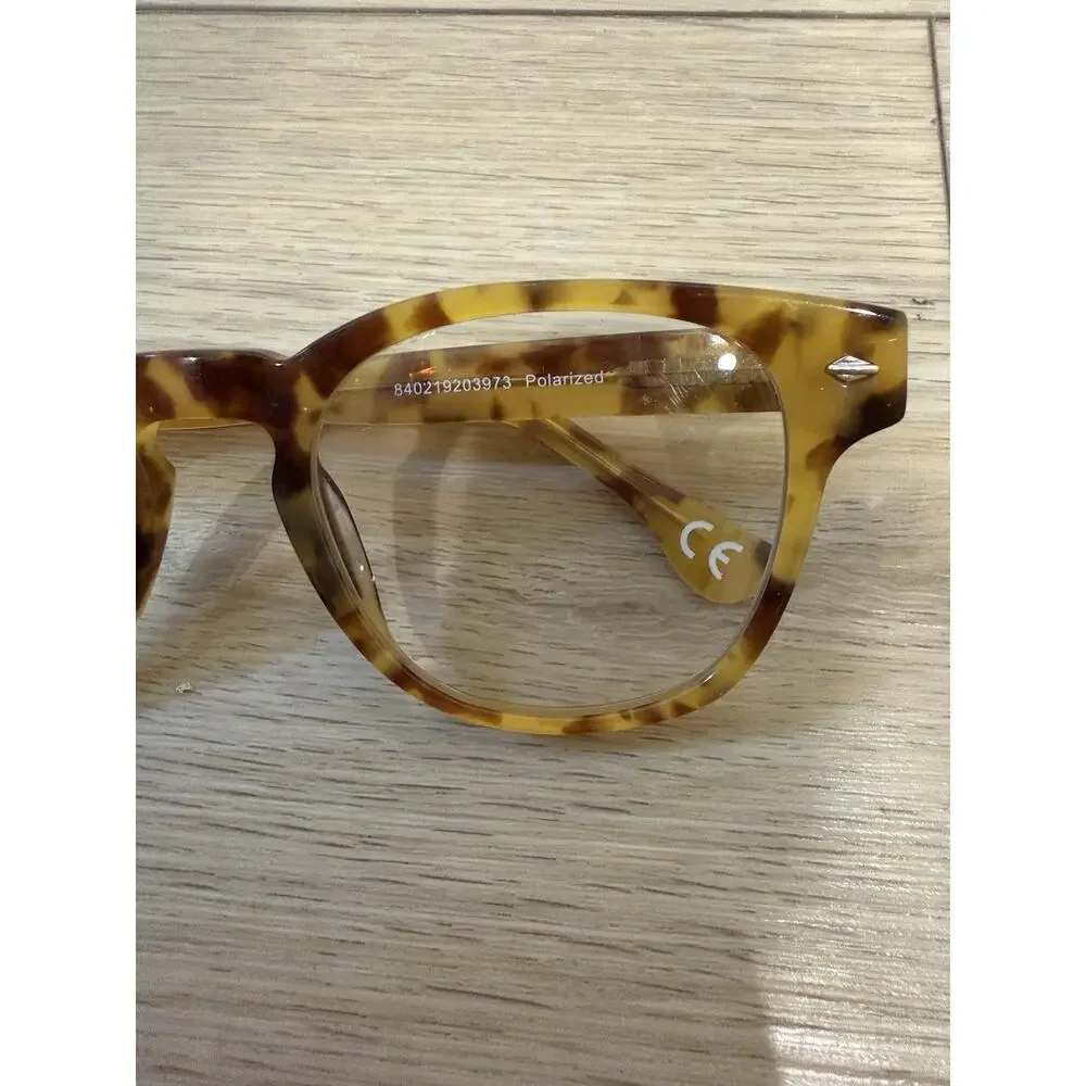 Prive Revaux Gradient Reader Glasses the primo scl 51-21-140
